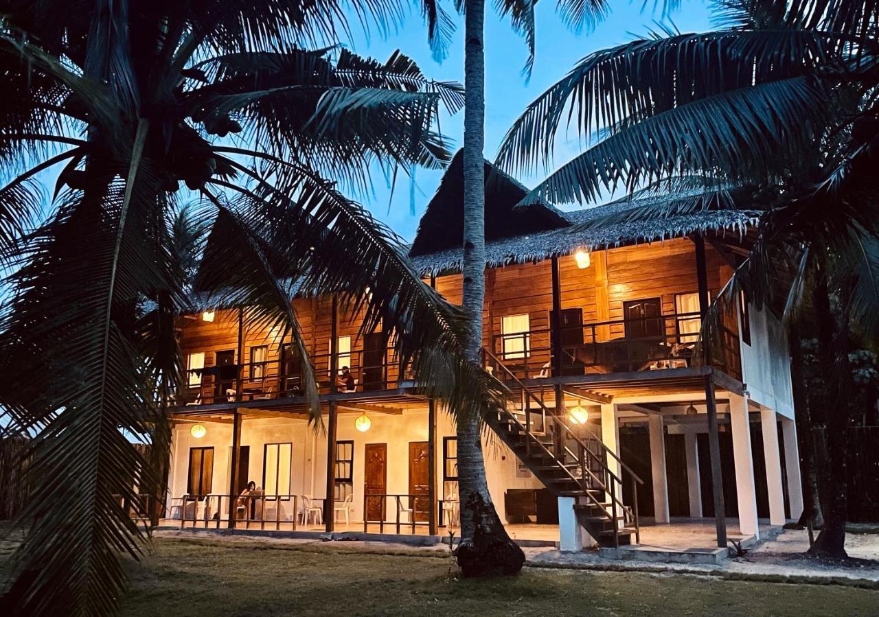 Siargao Sunflower Suites General Luna  Bagian luar foto
