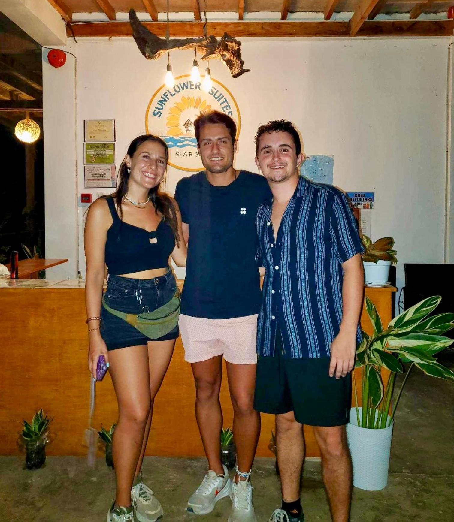 Siargao Sunflower Suites General Luna  Bagian luar foto