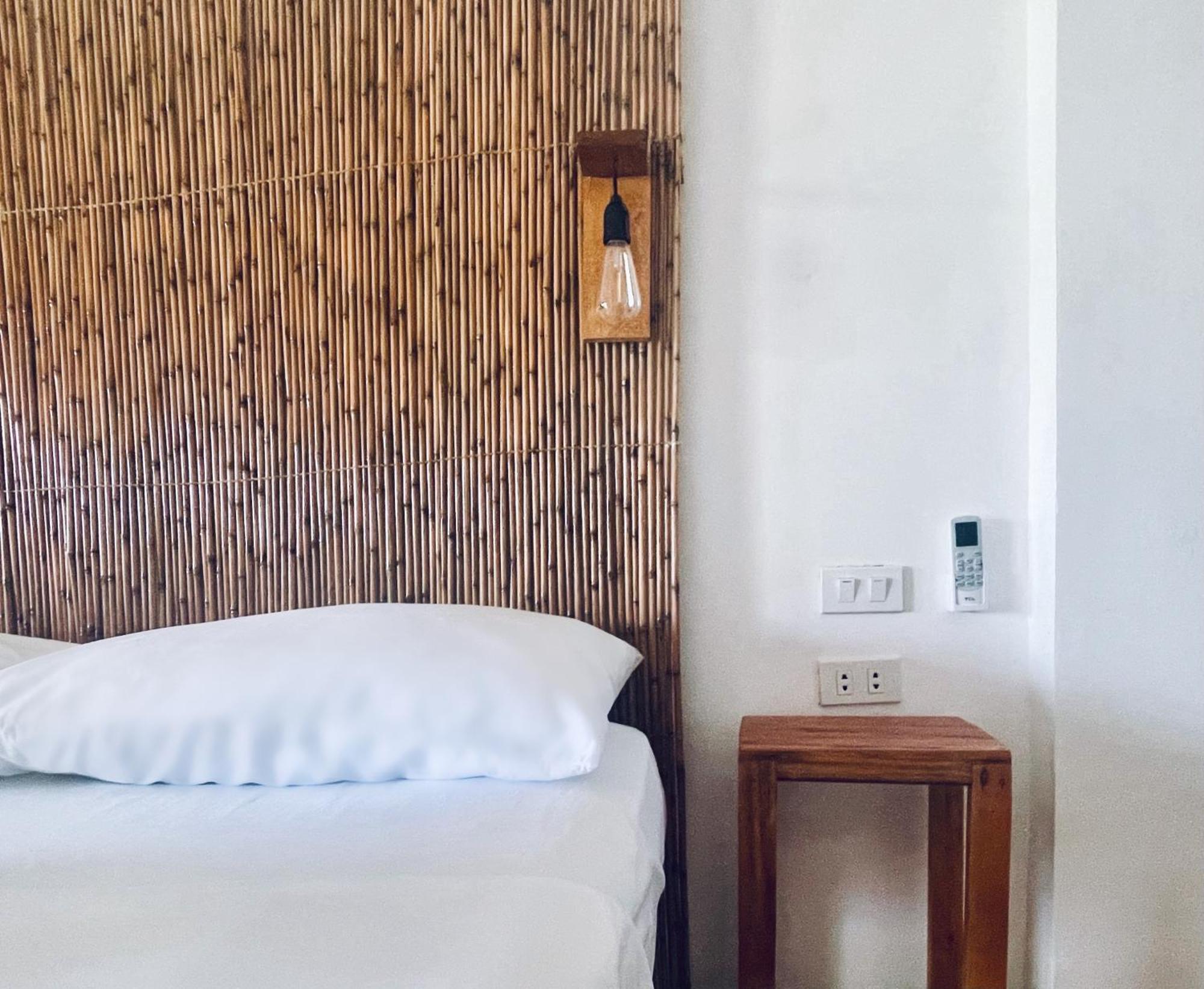 Siargao Sunflower Suites General Luna  Bagian luar foto