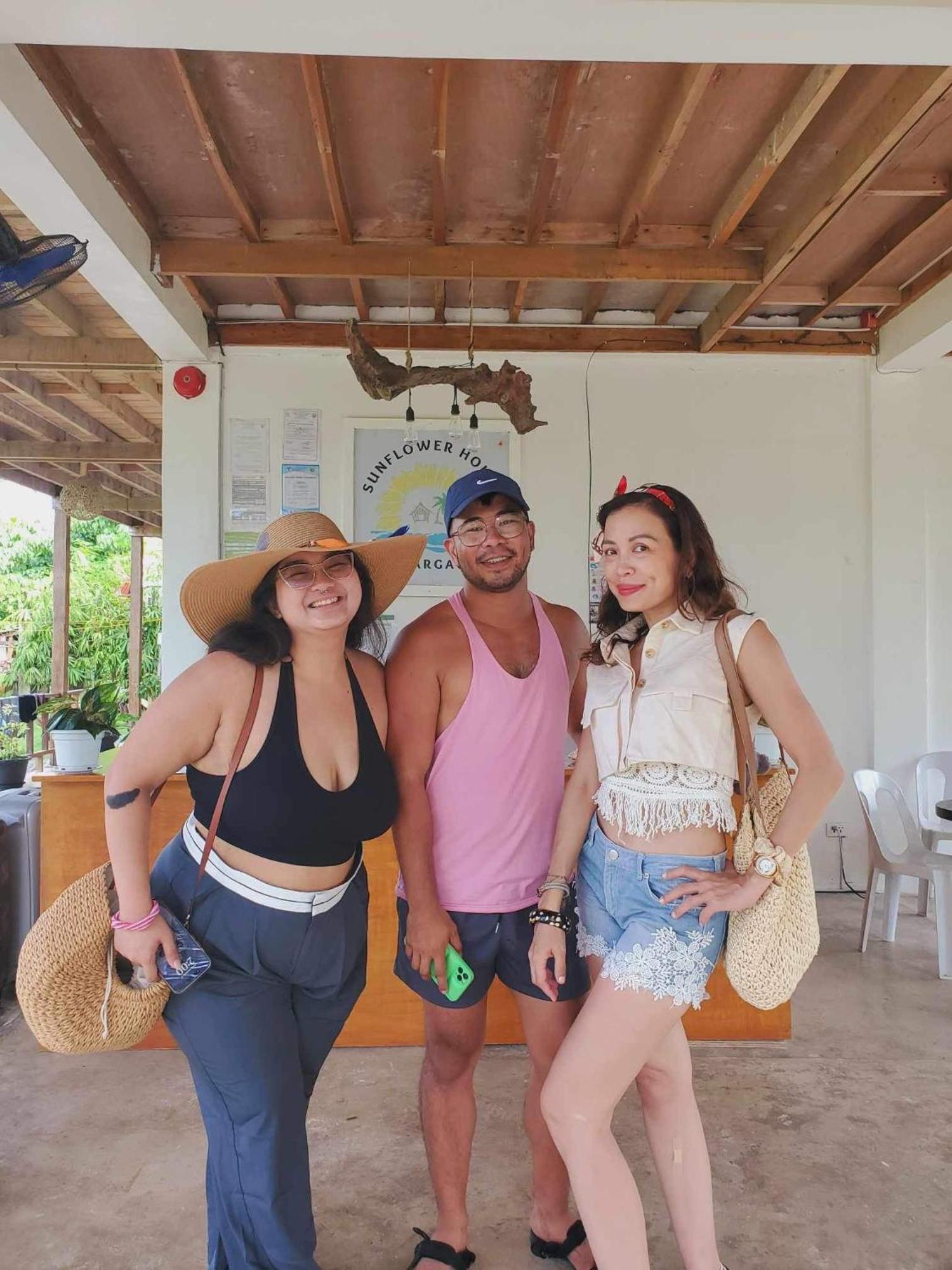 Siargao Sunflower Suites General Luna  Bagian luar foto