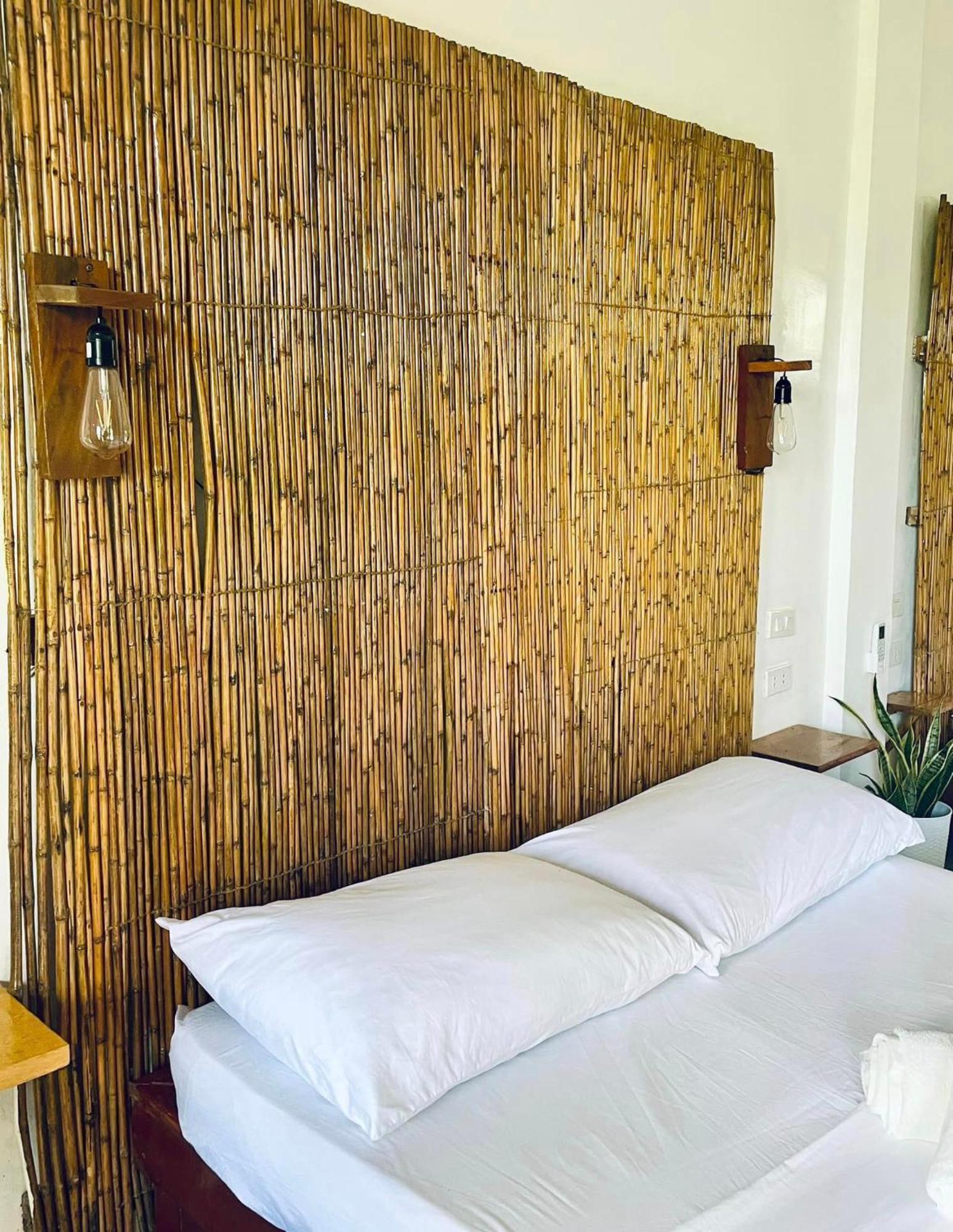 Siargao Sunflower Suites General Luna  Bagian luar foto
